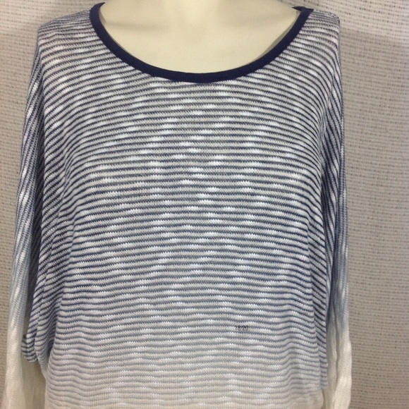 Thin Knit Sweater Bat Wing Sleeve Blue Hombre - Picture 8 of 8